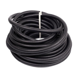 Труба гофрированная ПНД легкая с зондом, d=16 мм, черная (100 п.м.)